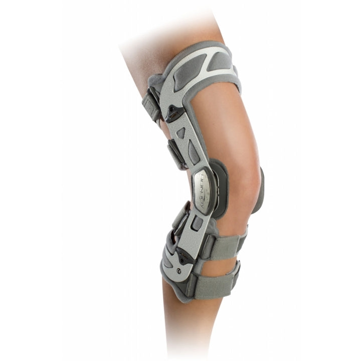 How to Easily Put on and Remove Your Knee Brace 
